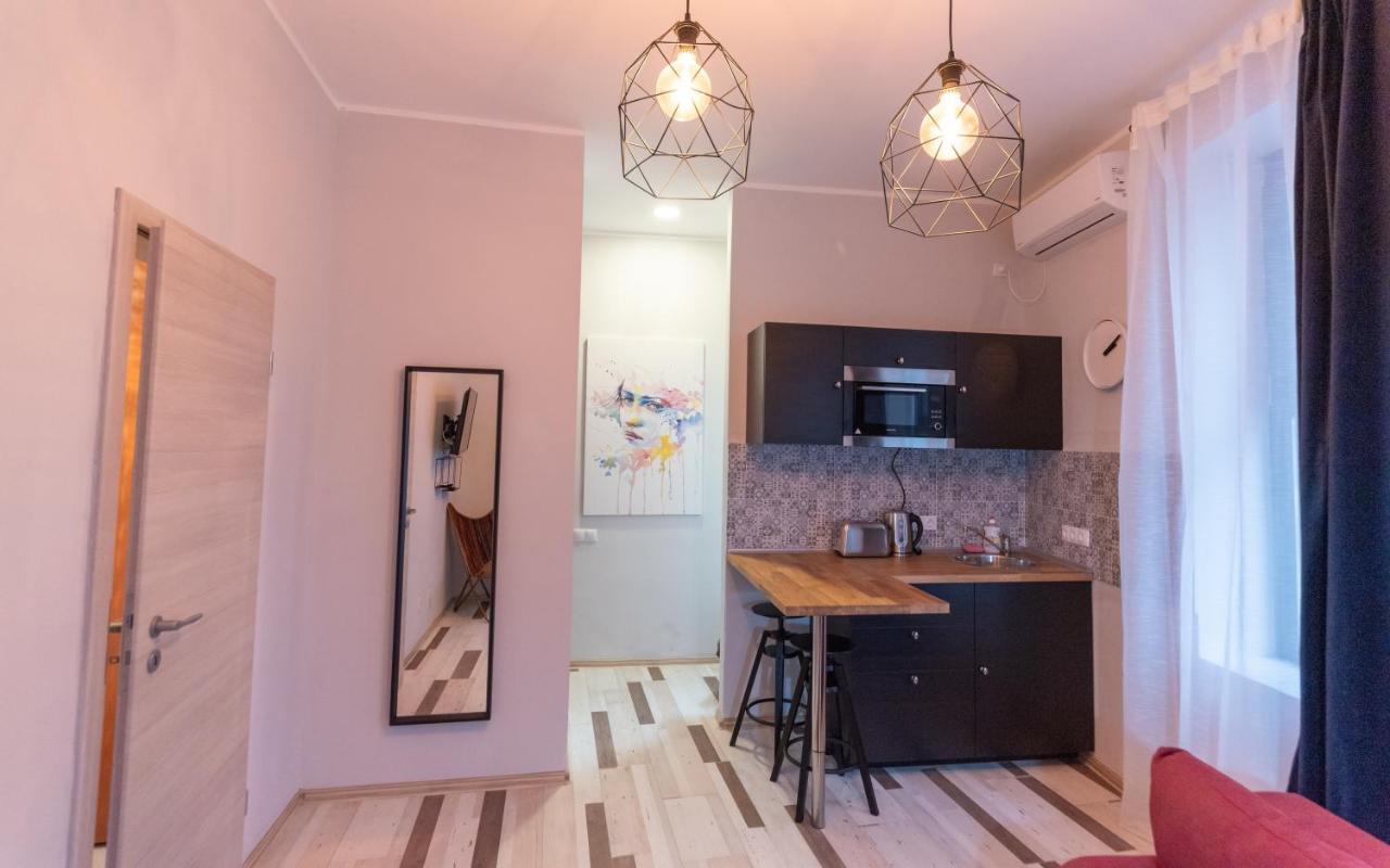 Heights Accommodation City Center Бухарест Экстерьер фото